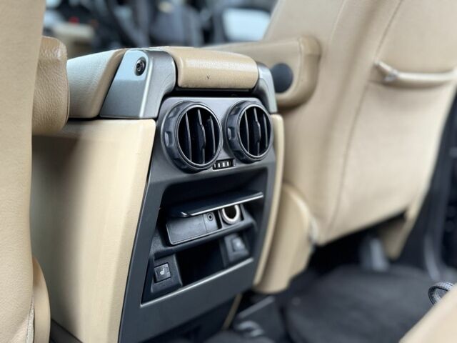 Чорний Ленд Ровер Діскавері, об'ємом двигуна 2.7 л та пробігом 299 тис. км за 3550 $, фото 19 на Automoto.ua