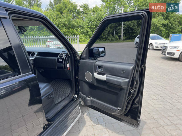 Чорний Ленд Ровер Діскавері, об'ємом двигуна 2.7 л та пробігом 179 тис. км за 11490 $, фото 40 на Automoto.ua