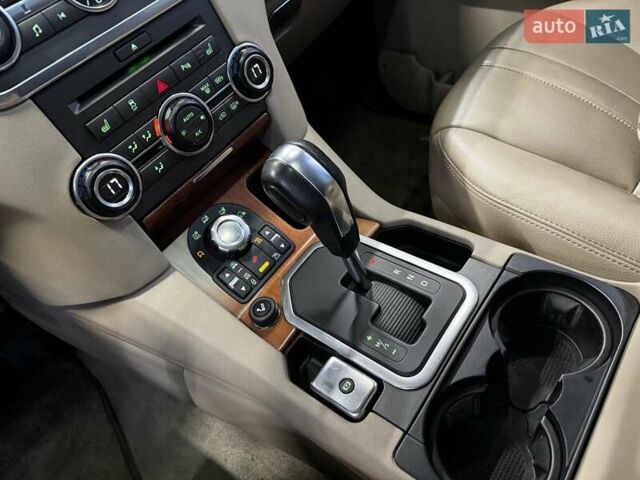 Черный Ленд Ровер Дискавери, объемом двигателя 3 л и пробегом 148 тыс. км за 22500 $, фото 28 на Automoto.ua