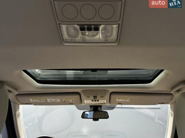 Черный Ленд Ровер Дискавери, объемом двигателя 3 л и пробегом 148 тыс. км за 22500 $, фото 32 на Automoto.ua