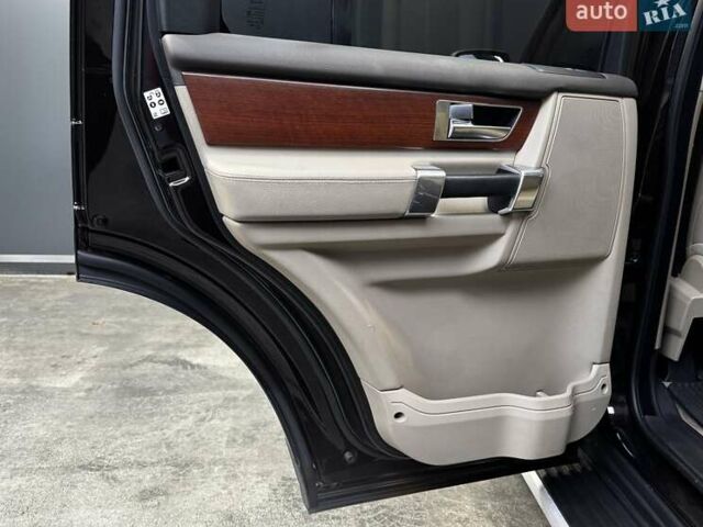 Черный Ленд Ровер Дискавери, объемом двигателя 3 л и пробегом 148 тыс. км за 22500 $, фото 39 на Automoto.ua