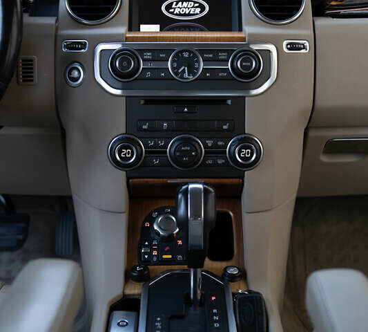 Черный Ленд Ровер Дискавери, объемом двигателя 3 л и пробегом 192 тыс. км за 22500 $, фото 19 на Automoto.ua