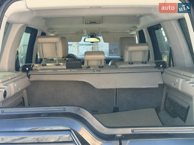 Черный Ленд Ровер Дискавери, объемом двигателя 3 л и пробегом 299 тыс. км за 17500 $, фото 41 на Automoto.ua