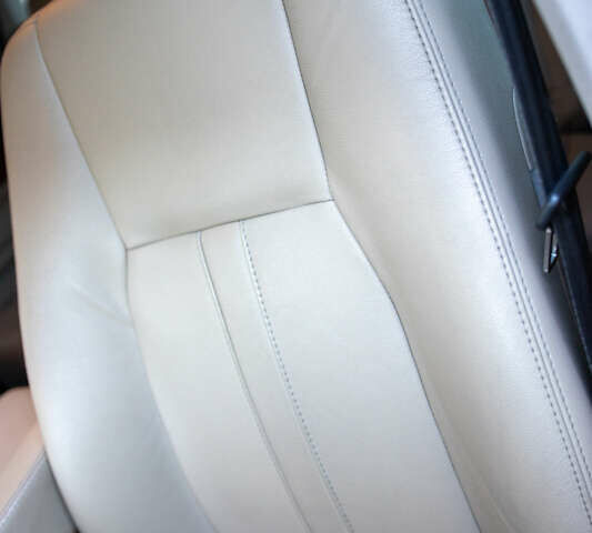 Черный Ленд Ровер Дискавери, объемом двигателя 3 л и пробегом 192 тыс. км за 22500 $, фото 35 на Automoto.ua