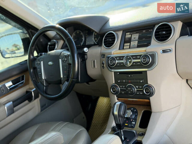 Черный Ленд Ровер Дискавери, объемом двигателя 3 л и пробегом 299 тыс. км за 17500 $, фото 31 на Automoto.ua