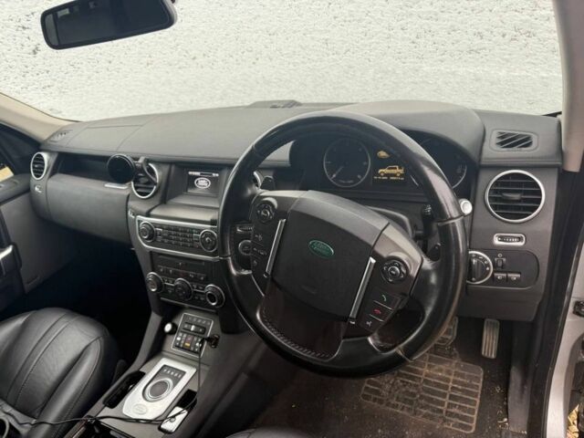 Черный Ленд Ровер Дискавери, объемом двигателя 3 л и пробегом 250 тыс. км за 4800 $, фото 7 на Automoto.ua