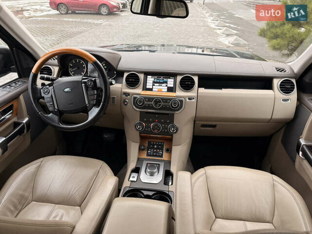 Чорний Ленд Ровер Діскавері, об'ємом двигуна 2.99 л та пробігом 118 тис. км за 17200 $, фото 6 на Automoto.ua