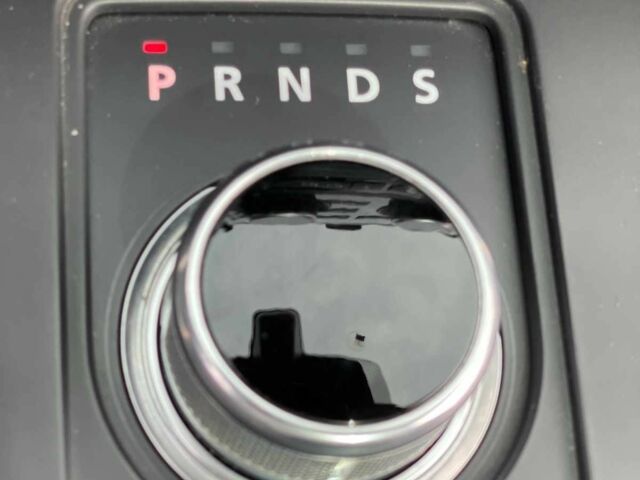 Чорний Ленд Ровер Діскавері, об'ємом двигуна 0 л та пробігом 90 тис. км за 16000 $, фото 16 на Automoto.ua