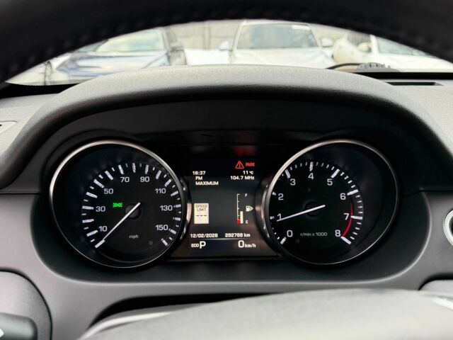 Черный Ленд Ровер Дискавери, объемом двигателя 2 л и пробегом 283 тыс. км за 14500 $, фото 2 на Automoto.ua