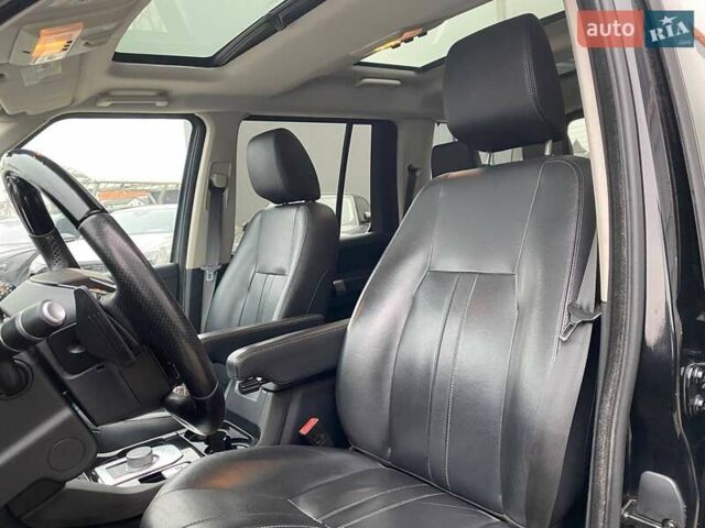 Чорний Ленд Ровер Діскавері, об'ємом двигуна 3 л та пробігом 195 тис. км за 17800 $, фото 21 на Automoto.ua