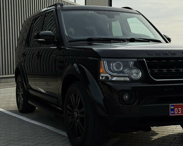 Чорний Ленд Ровер Діскавері, об'ємом двигуна 3 л та пробігом 129 тис. км за 23800 $, фото 3 на Automoto.ua