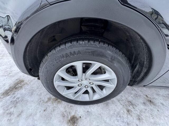 Черный Ленд Ровер Дискавери, объемом двигателя 2 л и пробегом 110 тыс. км за 19999 $, фото 16 на Automoto.ua