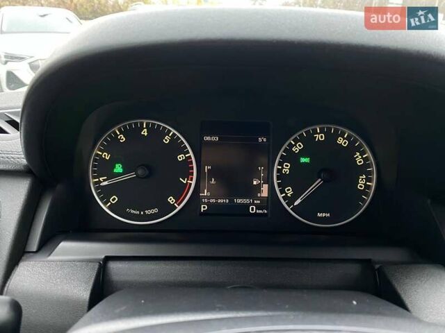Чорний Ленд Ровер Діскавері, об'ємом двигуна 3 л та пробігом 195 тис. км за 17800 $, фото 16 на Automoto.ua