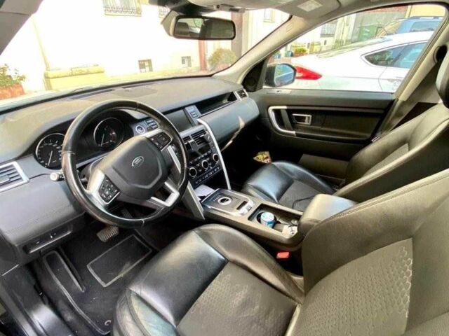 Черный Ленд Ровер Дискавери, объемом двигателя 2.2 л и пробегом 225 тыс. км за 18000 $, фото 8 на Automoto.ua