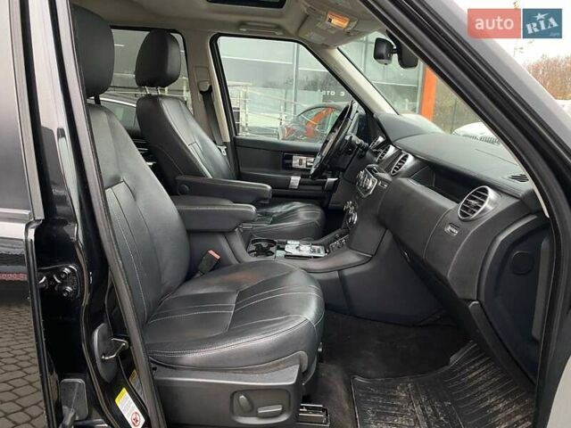 Чорний Ленд Ровер Діскавері, об'ємом двигуна 3 л та пробігом 195 тис. км за 17800 $, фото 28 на Automoto.ua