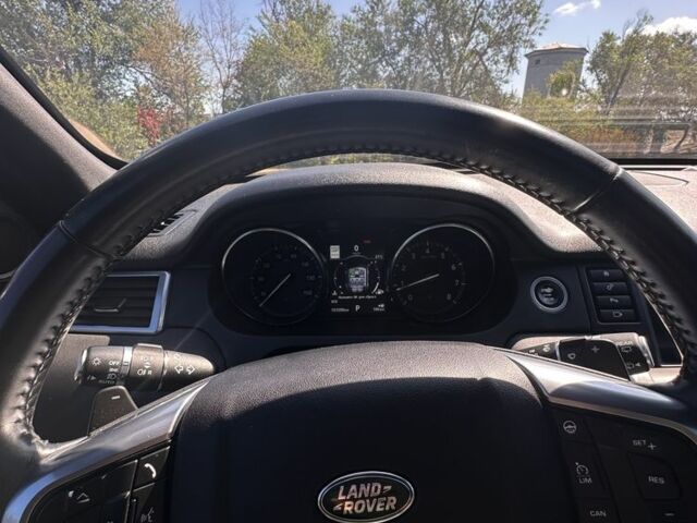 Черный Ленд Ровер Дискавери, объемом двигателя 2 л и пробегом 157 тыс. км за 25000 $, фото 7 на Automoto.ua