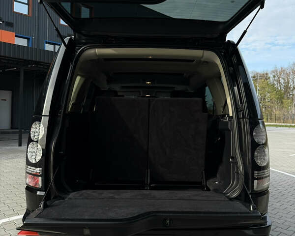 Чорний Ленд Ровер Діскавері, об'ємом двигуна 3 л та пробігом 129 тис. км за 23800 $, фото 41 на Automoto.ua