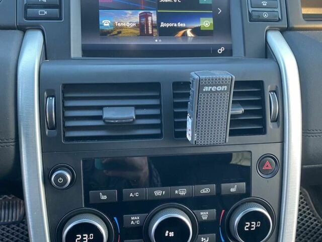 Черный Ленд Ровер Дискавери, объемом двигателя 2 л и пробегом 218 тыс. км за 19000 $, фото 7 на Automoto.ua