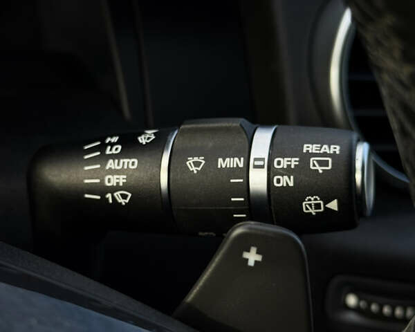 Чорний Ленд Ровер Діскавері, об'ємом двигуна 3 л та пробігом 129 тис. км за 21300 $, фото 45 на Automoto.ua