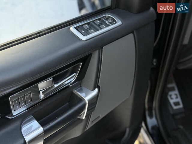 Чорний Ленд Ровер Діскавері, об'ємом двигуна 3 л та пробігом 158 тис. км за 22000 $, фото 20 на Automoto.ua