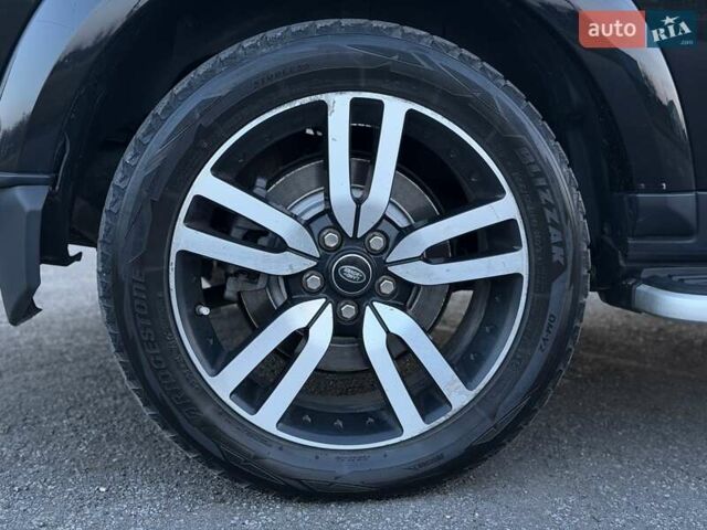 Чорний Ленд Ровер Діскавері, об'ємом двигуна 3 л та пробігом 160 тис. км за 21300 $, фото 32 на Automoto.ua