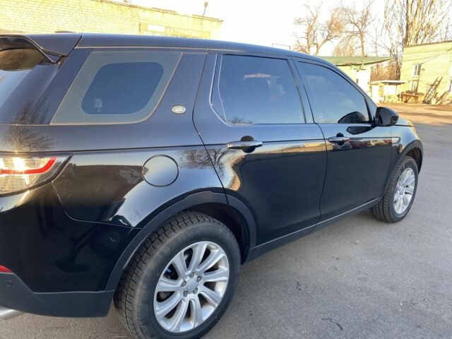 Черный Ленд Ровер Дискавери, объемом двигателя 2 л и пробегом 218 тыс. км за 19000 $, фото 1 на Automoto.ua