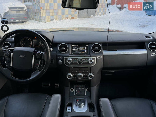 Черный Ленд Ровер Дискавери, объемом двигателя 3 л и пробегом 158 тыс. км за 21693 $, фото 58 на Automoto.ua