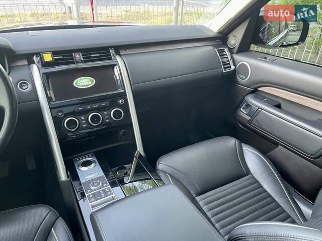 Черный Ленд Ровер Дискавери, объемом двигателя 3 л и пробегом 169 тыс. км за 32600 $, фото 39 на Automoto.ua