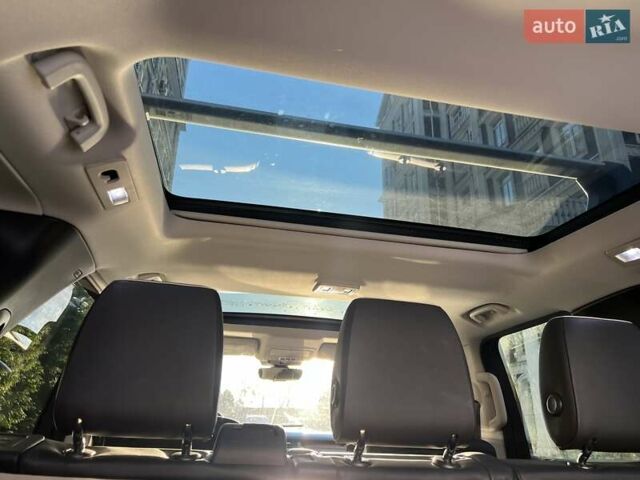 Черный Ленд Ровер Дискавери, объемом двигателя 3 л и пробегом 103 тыс. км за 25900 $, фото 70 на Automoto.ua