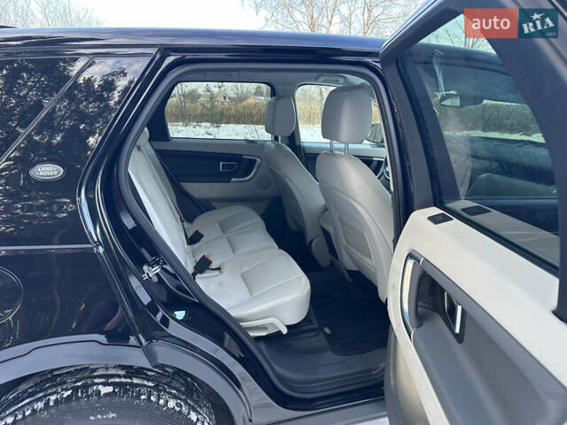 Чорний Ленд Ровер Діскавері, об'ємом двигуна 2 л та пробігом 141 тис. км за 15800 $, фото 36 на Automoto.ua