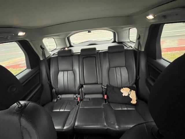 Чорний Ленд Ровер Діскавері, об'ємом двигуна 2 л та пробігом 120 тис. км за 17500 $, фото 9 на Automoto.ua