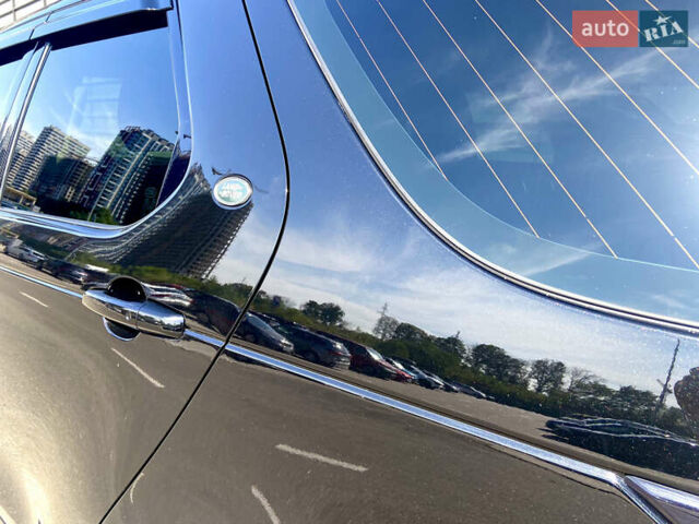 Черный Ленд Ровер Дискавери, объемом двигателя 3 л и пробегом 190 тыс. км за 40000 $, фото 38 на Automoto.ua