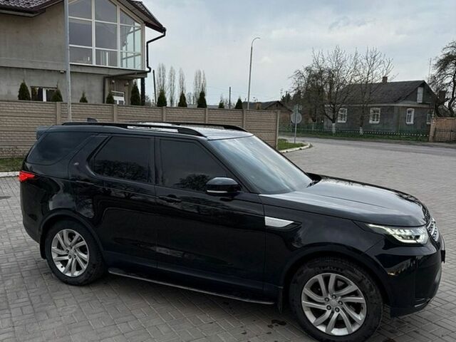 Чорний Ленд Ровер Діскавері, об'ємом двигуна 2.99 л та пробігом 330 тис. км за 35000 $, фото 11 на Automoto.ua