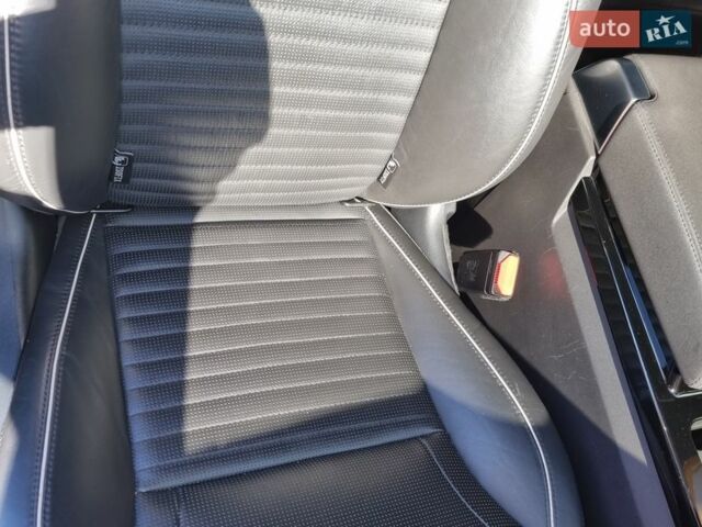 Чорний Ленд Ровер Діскавері, об'ємом двигуна 2.99 л та пробігом 175 тис. км за 31000 $, фото 9 на Automoto.ua