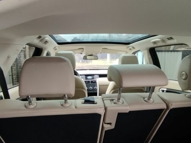 Черный Ленд Ровер Дискавери, объемом двигателя 2 л и пробегом 220 тыс. км за 14900 $, фото 6 на Automoto.ua