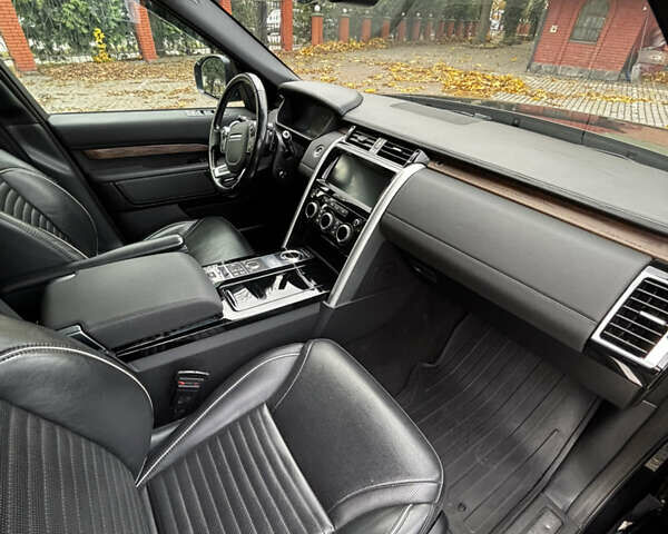 Черный Ленд Ровер Дискавери, объемом двигателя 2.99 л и пробегом 169 тыс. км за 37000 $, фото 17 на Automoto.ua