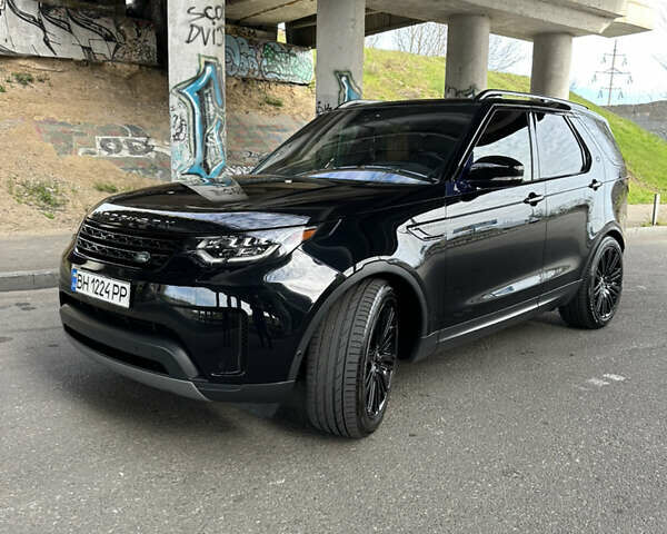 Черный Ленд Ровер Дискавери, объемом двигателя 3 л и пробегом 131 тыс. км за 33500 $, фото 5 на Automoto.ua