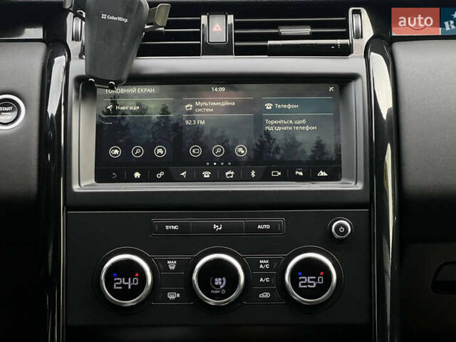 Чорний Ленд Ровер Діскавері, об'ємом двигуна 3 л та пробігом 190 тис. км за 36000 $, фото 20 на Automoto.ua