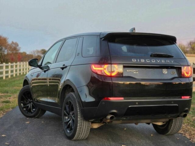 Черный Ленд Ровер Дискавери, объемом двигателя 2 л и пробегом 43 тыс. км за 10000 $, фото 3 на Automoto.ua