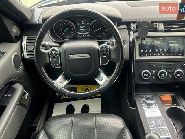 Чорний Ленд Ровер Діскавері, об'ємом двигуна 3 л та пробігом 190 тис. км за 36000 $, фото 23 на Automoto.ua