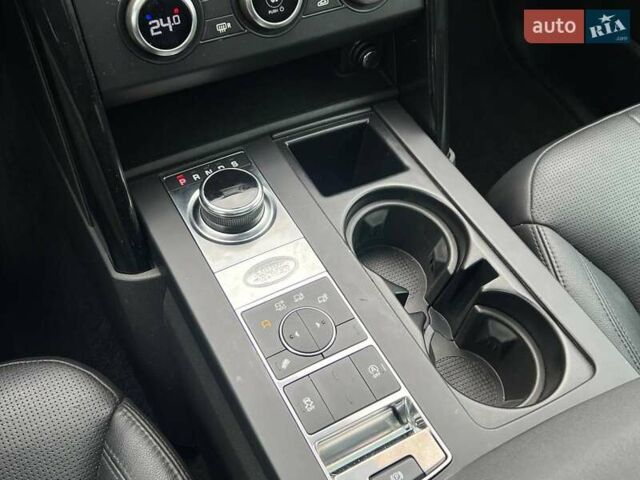 Черный Ленд Ровер Дискавери, объемом двигателя 3 л и пробегом 123 тыс. км за 23990 $, фото 32 на Automoto.ua