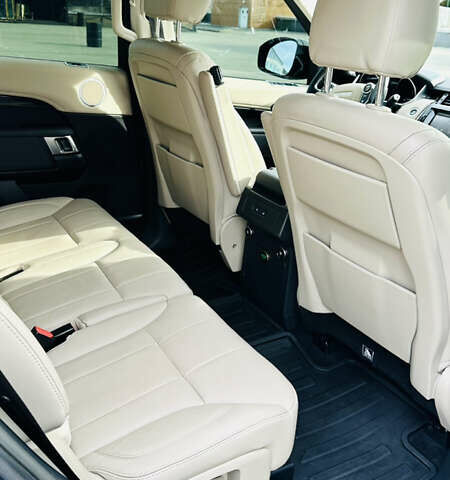 Черный Ленд Ровер Дискавери, объемом двигателя 2 л и пробегом 119 тыс. км за 29200 $, фото 15 на Automoto.ua