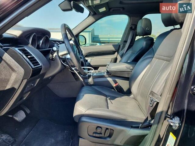 Черный Ленд Ровер Дискавери, объемом двигателя 3 л и пробегом 76 тыс. км за 7300 $, фото 6 на Automoto.ua