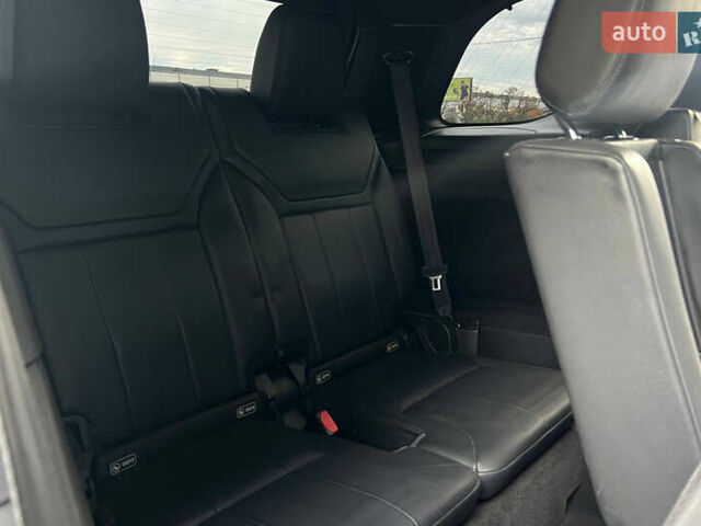 Черный Ленд Ровер Дискавери, объемом двигателя 3 л и пробегом 191 тыс. км за 36000 $, фото 27 на Automoto.ua