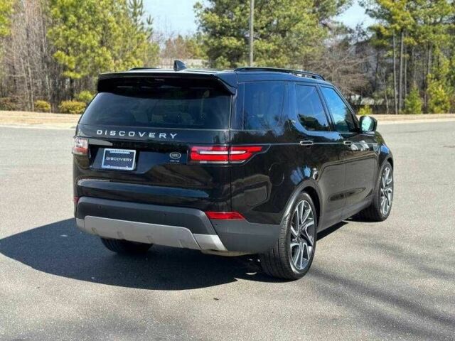 Черный Ленд Ровер Дискавери, объемом двигателя 3 л и пробегом 77 тыс. км за 6900 $, фото 4 на Automoto.ua