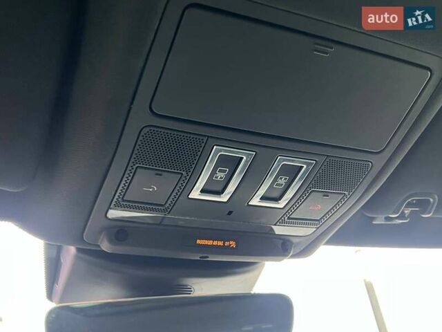 Черный Ленд Ровер Дискавери, объемом двигателя 3 л и пробегом 123 тыс. км за 23990 $, фото 36 на Automoto.ua