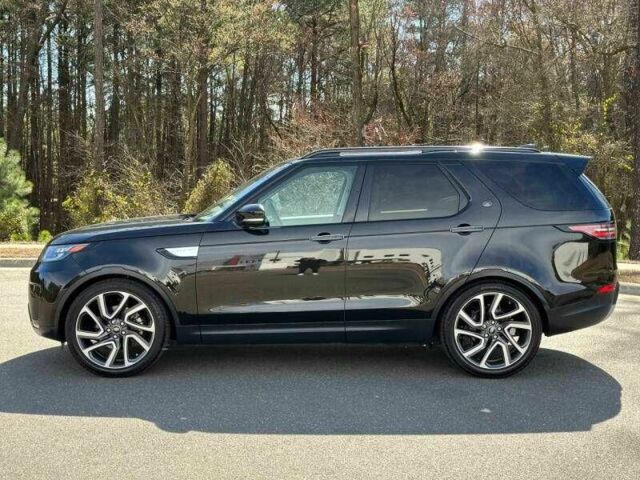 Черный Ленд Ровер Дискавери, объемом двигателя 3 л и пробегом 77 тыс. км за 6900 $, фото 1 на Automoto.ua