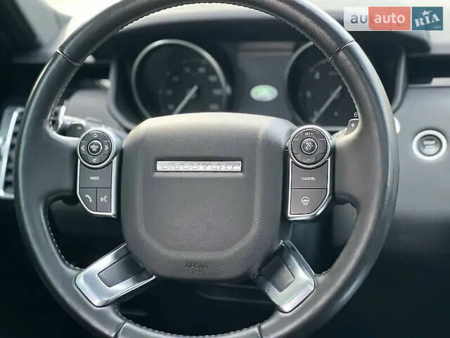 Черный Ленд Ровер Дискавери, объемом двигателя 3 л и пробегом 84 тыс. км за 43999 $, фото 25 на Automoto.ua