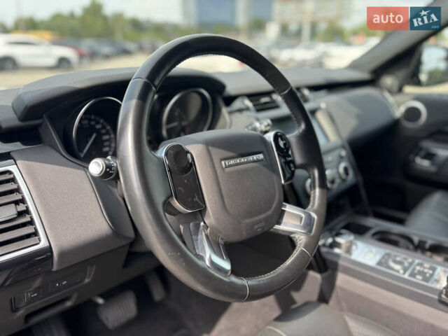Ленд Ровер Дискавери 2018 в Киеве на Automoto.ua Черный Ленд Ровер Дискавери, объемом двигателя 2.99 л и пробегом 157 тыс. км за 33500 $, фото 21 на Automoto.ua