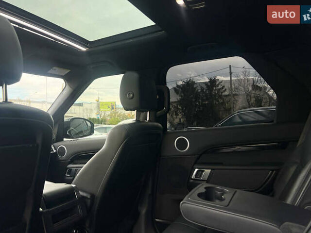 Черный Ленд Ровер Дискавери, объемом двигателя 3 л и пробегом 191 тыс. км за 36000 $, фото 25 на Automoto.ua